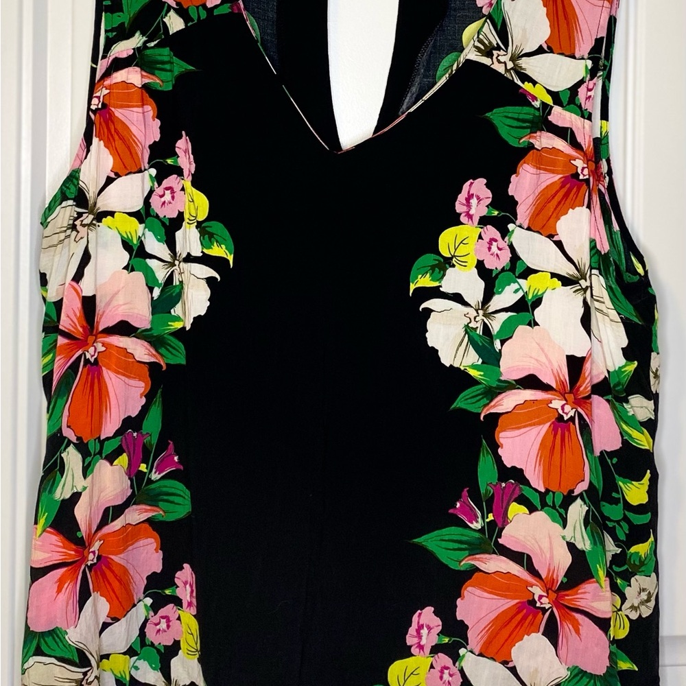 Old Navy women's black, red, and green sleeveless top size 1X - Picture 5 of 5